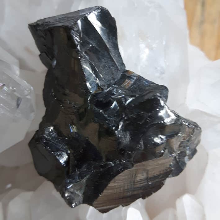 Shungit Edelshungit Rohstück Gr.XL