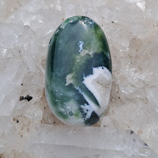 Ozeanchalcedon gebohrte Anhänger Gr.L in toller Farbe, Madagaskar – Bild 22