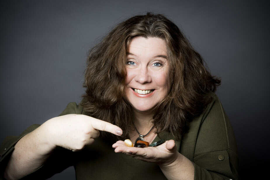 Ina Wißmann, Expertin für Heilsteine